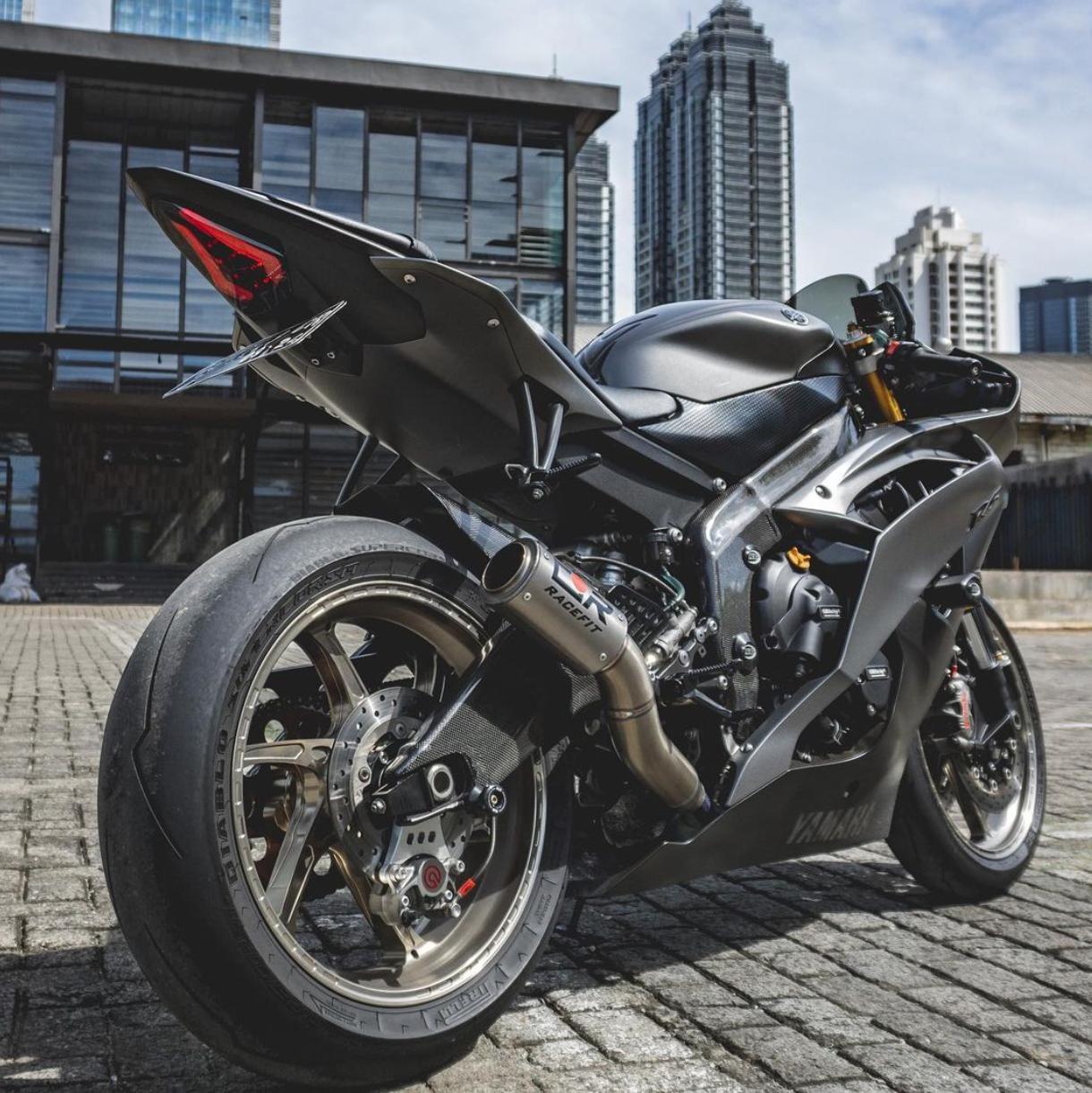 ヤマハ YZF-R1 15-26 グローラーX スリップオンマフラー RACEFIT