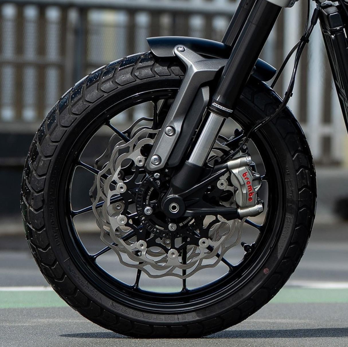 トライアンフ スクランブラー1200XC/XE/X Kanagawa ブレーキディスク