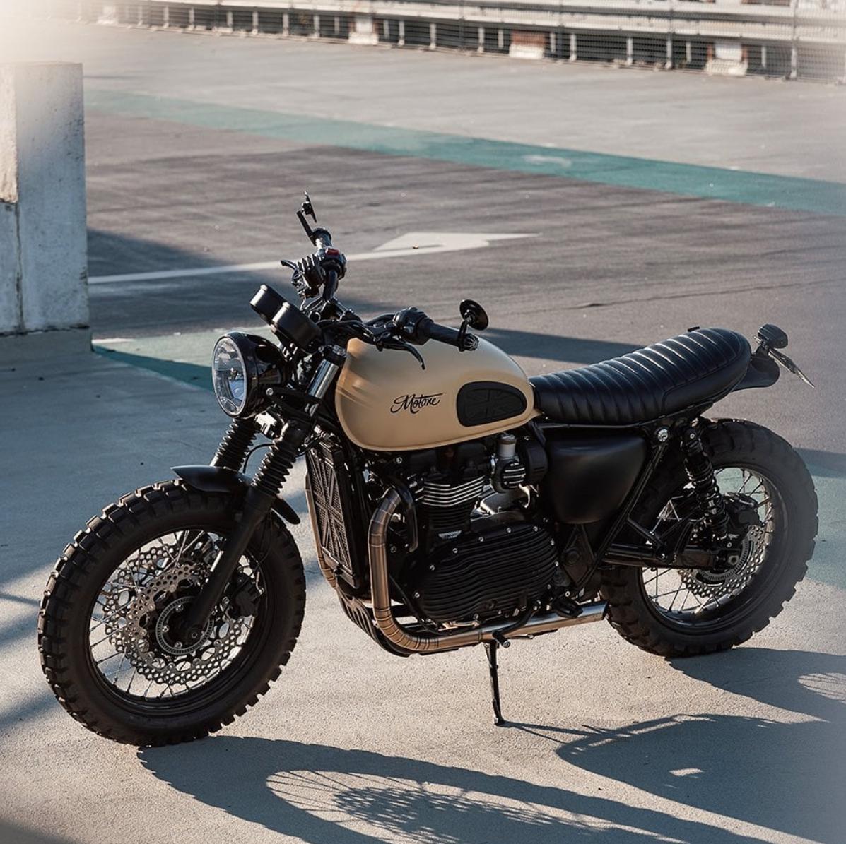 トライアンフ ボンネビルT100/T120/ボバー BUZZSAW ブレーキディスク