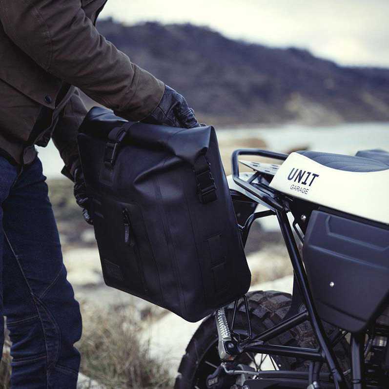 Triumph スクランブラー900 (26-) Khiliサイドバッグ TPU + 左フレーム Unitgarage_3
