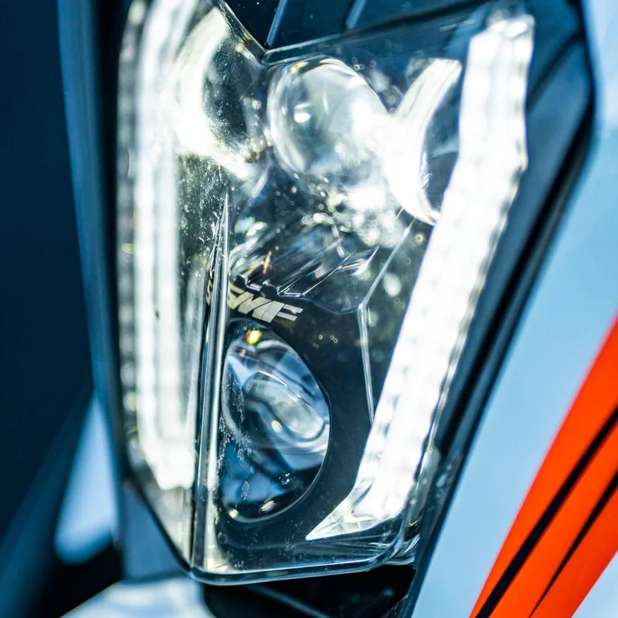 KTM 690SMC R /EXC/EXC-F アルティメット LED ヘッドライトセット