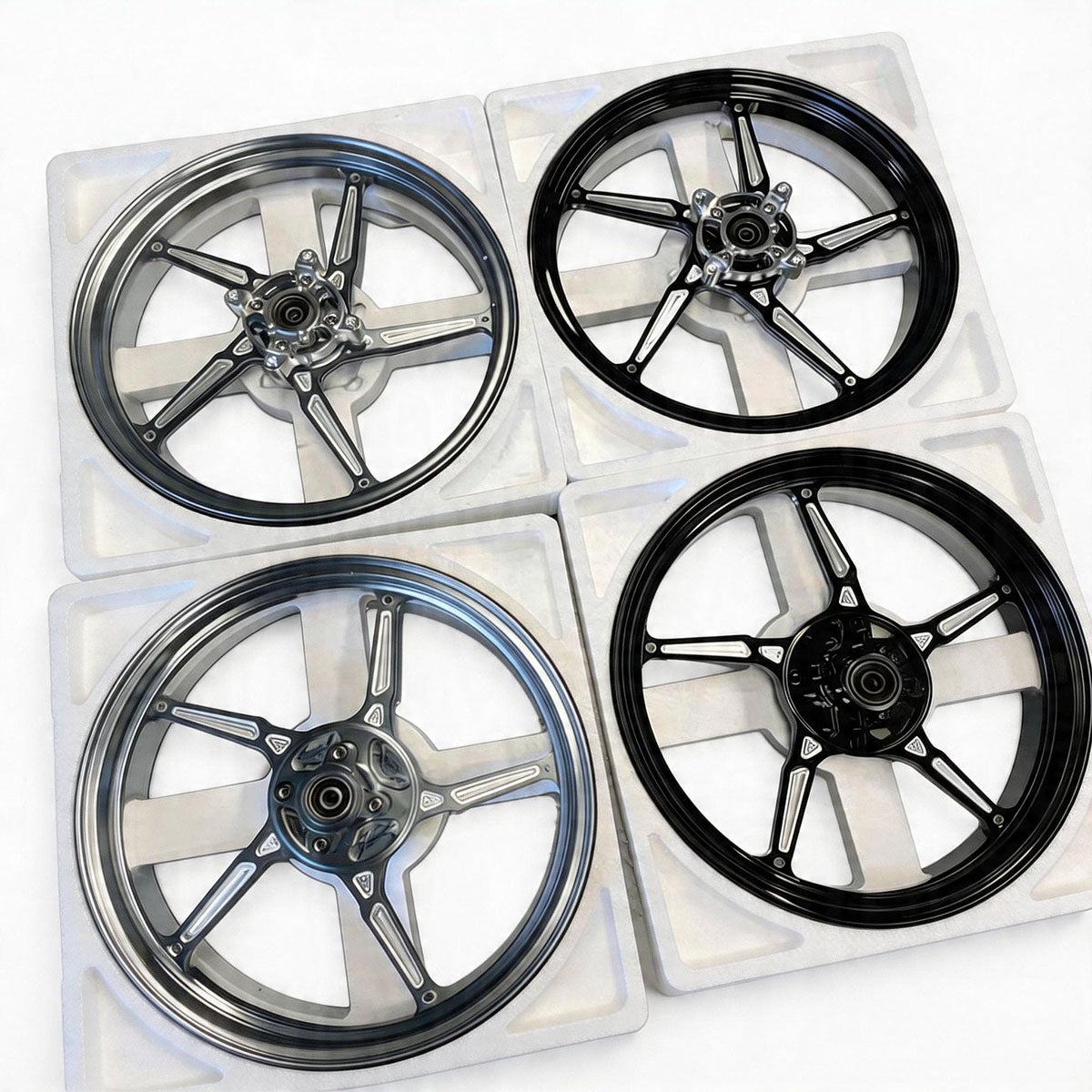 CT125 ハンターカブ Work Race チューブレスホイールセット ブラック