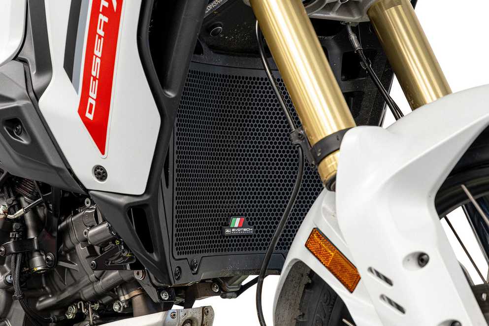 Ducati デザートX V2 (26-) ラジエーターガード Evotech Performance_4