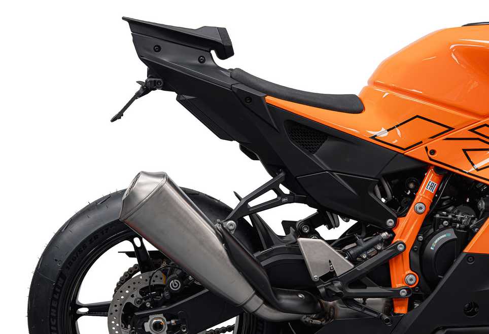 KTM 990 RC R (26-) ピリオンシートカバー Evotech Performance_2
