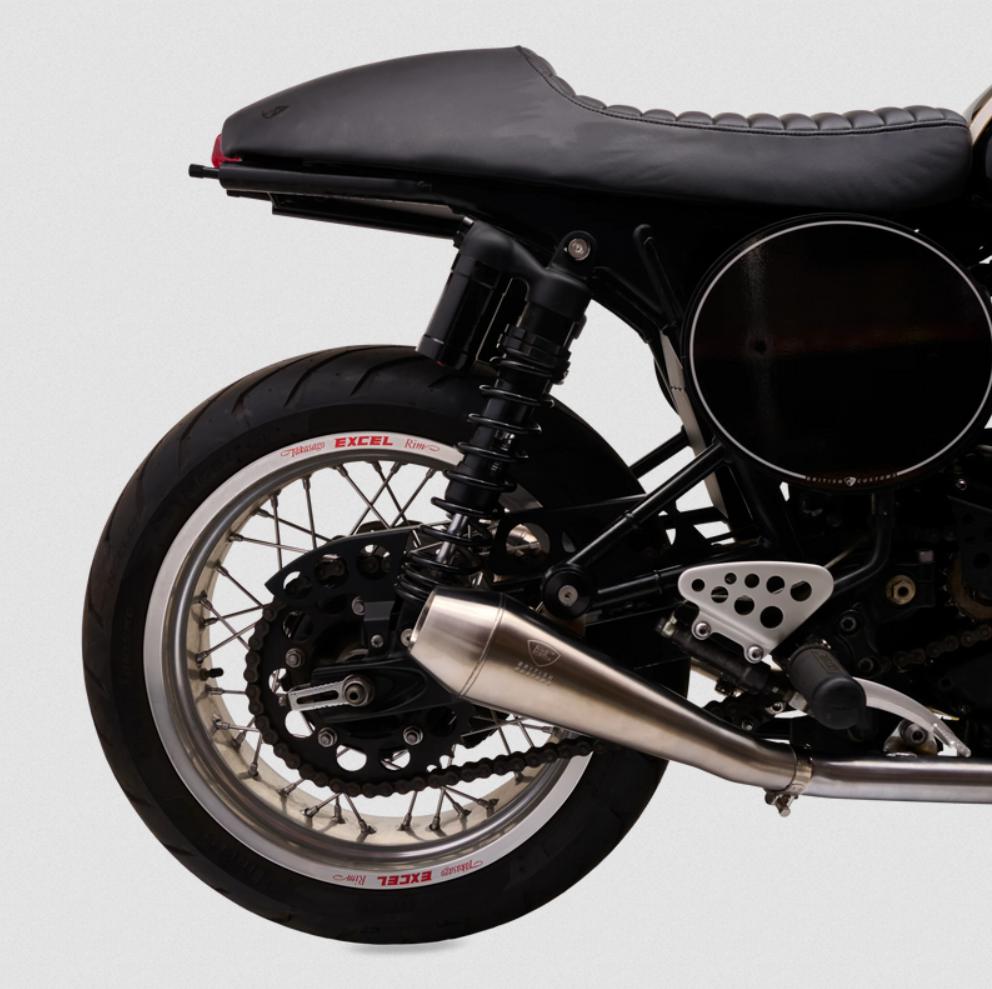 トライアンフ Thruxton(スラクストン)／R |マフラー|ブリティッシュ