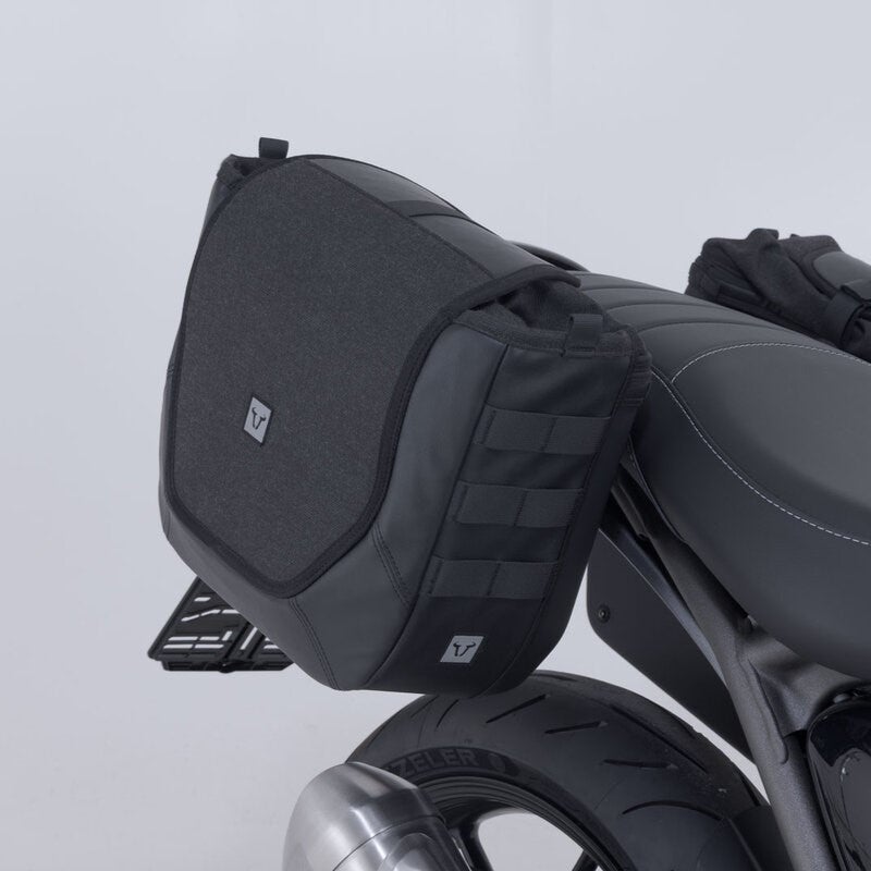トライアンフ スピード400／スクランブラー400 X サイドキャリア V-LOC 右側 SW-MOTECH