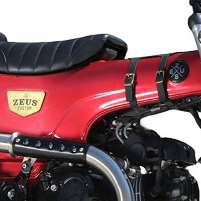 DAX ダックス ST125 ZEUS MADDAX CUSTOM 真鍮製ロゴ＆ZEUSエンブレム