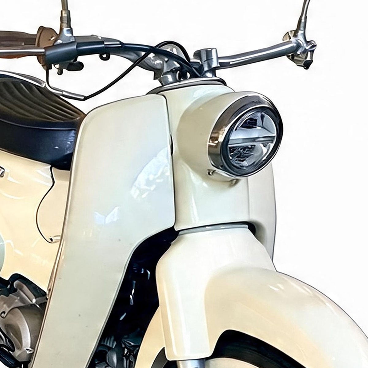 スーパーカブ110 Nostalgia ヘッドライトカバー 8ft Weekend | バイク