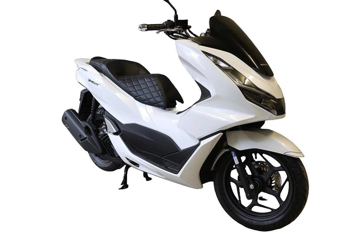 み*ず様 ブラックバイクシート TRANSALP750ホンダ純正ローダウンシート PCX125/150/160 メットイン ローダウンシート ブラック ZEN 8ft