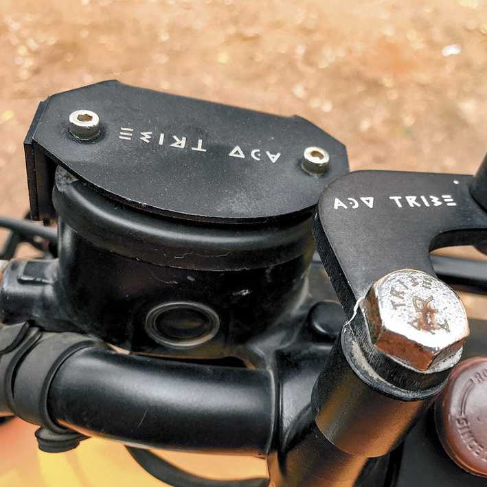ロイヤルエンフィールド ハンター350 (23-) フロントブレーキリザーバーカバー ADV TRIBE_2