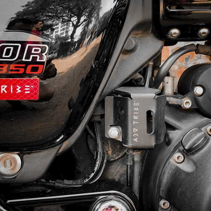 ロイヤルエンフィールド メテオ350 (21-) リアブレーキリザーバーカバー ADV TRIBE_2