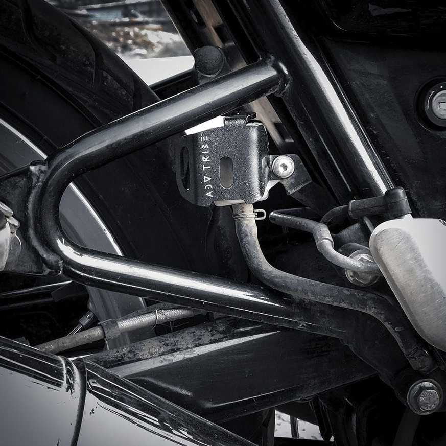 ロイヤルエンフィールド インターセプター650 (19-) リアブレーキリザーバーカバー ブラック ADV TRIBE_1