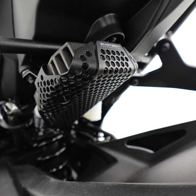 HONDA CB1000ホーネット/SP (25-) / CB750ホーネット (23-) / CB1000GT (26-) レギュレーターガード Evotech Performance_2
