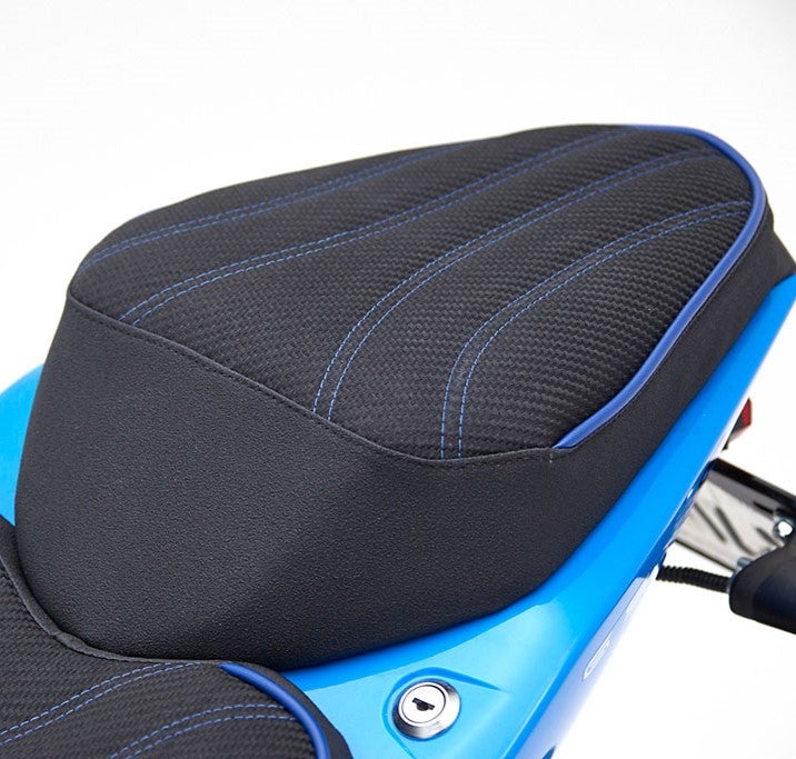 スズキ GSX-8S / GSX-8R コンフォートシート（リアシート） Corbin（コルビン）